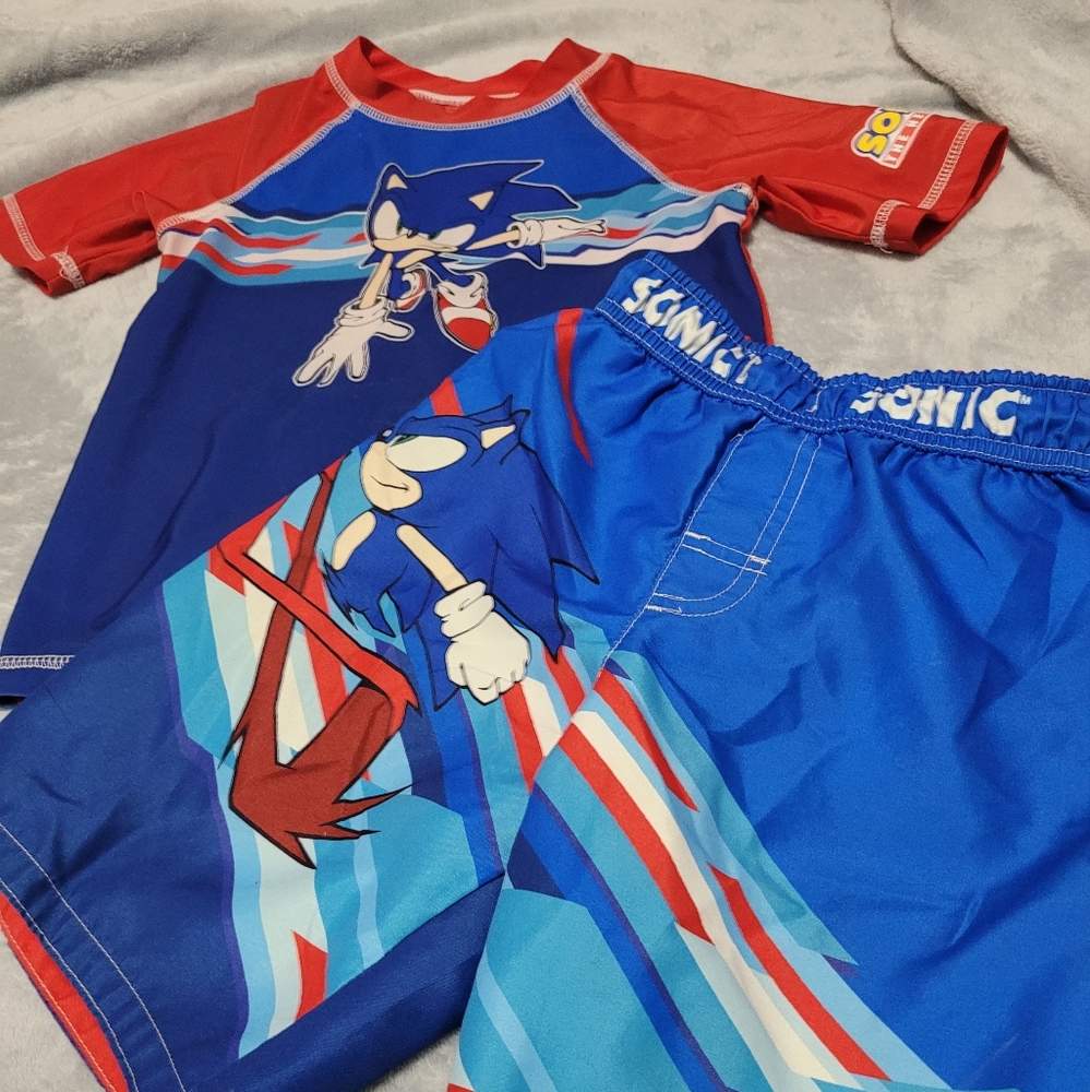 Sonic the Hedgehog swim shirt and shorts